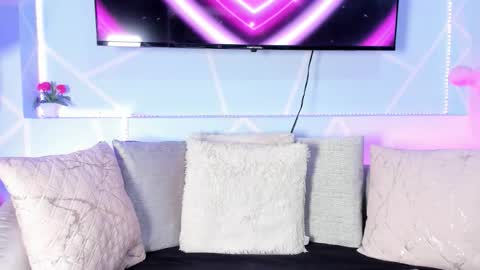 Keyla noa online show from September 2025 07:58:01 PM