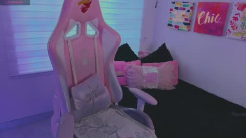 Adhara.   Help me reach 100 likes online show from September 2025 06:52:02 PM