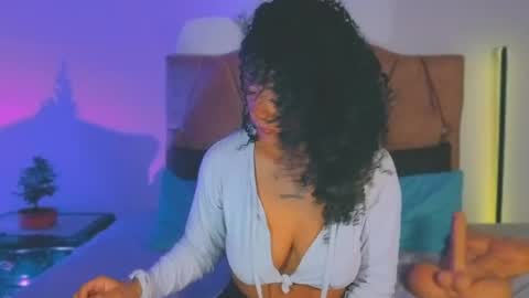 Snapshot of keyla_roberts_ chatting on May 2026 10:20:02 AM Adhara. Help me reach 100 likes online show from May 2026 10:20:02 AM