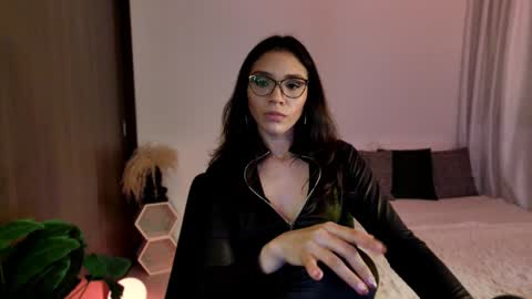 Keyla online show from January 2025 01:03:01 AM