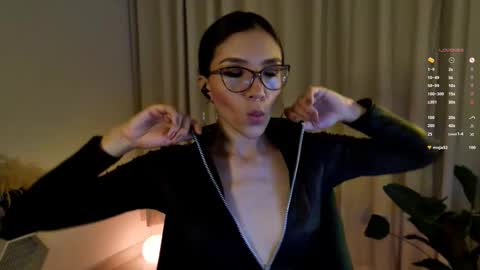 Keyla online show from February 2025 01:02:01 AM