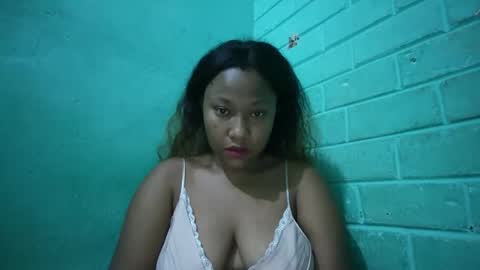 kezia0910 online show from December 2025 01:59:02 AM