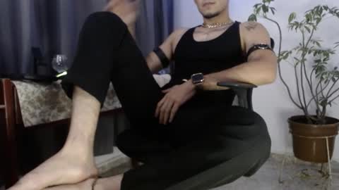 Snapshot of khalican chatting on February 2026 03:18:02 AM KhalicaN online show from February 2026 03:18:02 AM