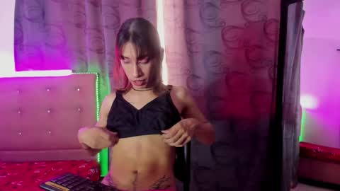 Khandyz online show from November 2025 06:57:02 PM