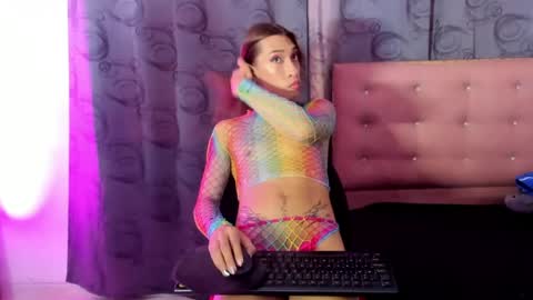 Khandyz online show from April 2026 09:38:01 PM