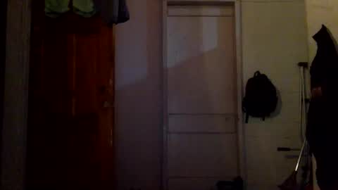 Snapshot of kharrileddie1 chatting on May 2026 04:43:01 AM kharrileddie1 online show from May 2026 04:43:01 AM