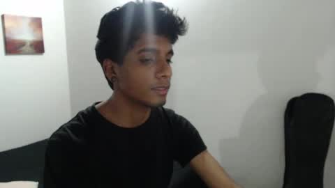 khevinlopezonig online show from February 2025 02:47:02 AM