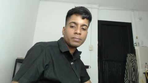 Snapshot of khevinlopezonig chatting on April 2026 04:15:01 AM khevinlopezonig online show from April 2026 04:15:01 AM