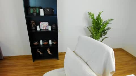 Snapshot of khloe_star chatting on May 2026 03:53:02 PM Khloe online show from May 2026 03:53:02 PM