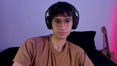 khozler_ online show from February 2025 08:52:01 AM