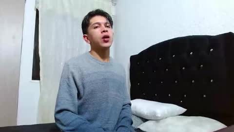 Adrian  Chlloe online show from October 2025 03:47:02 AM