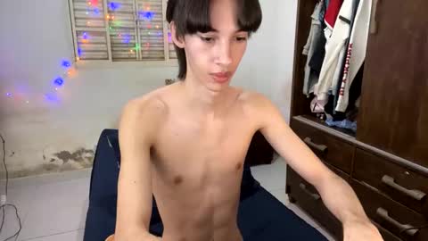 kiantwink online show from January 2025 09:04:02 PM