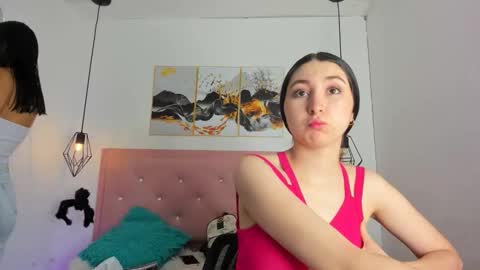 Kiara online show from October 2025 12:28:01 PM