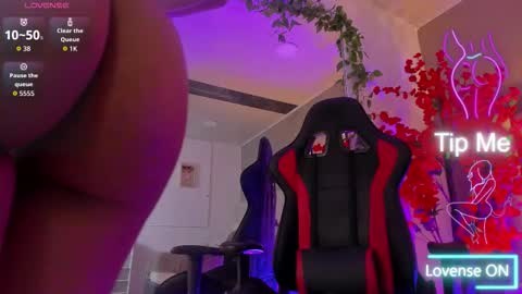 kiara kismet online show from March 2026 08:58:02 PM