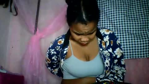 Snapshot of kiarah_69 chatting on May 2026 03:27:01 PM kiarah 69 online show from May 2026 03:27:01 PM