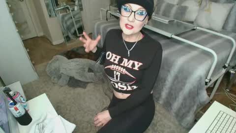 Kia Rose online show from November 2025 12:10:02 AM