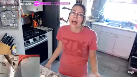 Snapshot of kierbearkisses chatting on June 2026 07:16:01 PM Kiersten online show from June 2026 07:16:01 PM