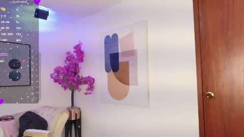 Kitty online show from April 2026 12:36:01 PM