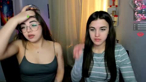 Snapshot of kiki_swan chatting on April 2026 06:30:02 AM kiki_swan online show from April 2026 06:30:02 AM