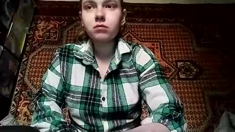 kikibang_ online show from October 2025 08:04:02 AM