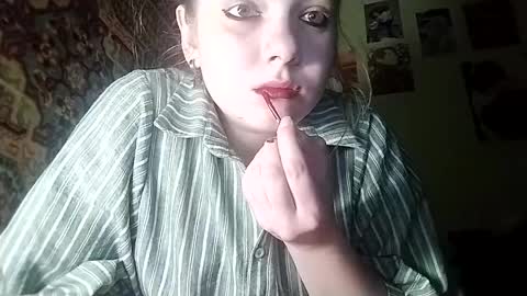 kikibang_ online show from March 2026 07:37:01 PM