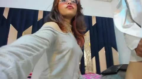 kikyoanddrey online show from May 2026 03:39:02 PM