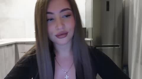 EvaAnna online show from February 2025 08:44:02 PM