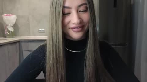 EvaAnna online show from March 2025 08:27:02 PM