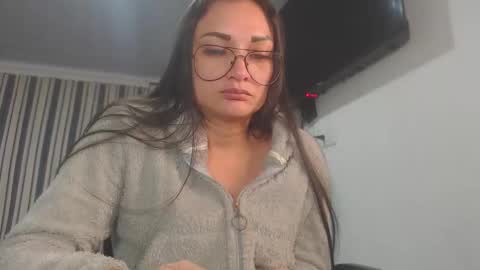 killey online show from November 2025 11:37:02 PM