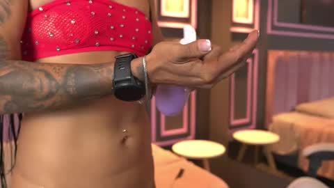 Kim online show from February 2026 01:17:01 PM