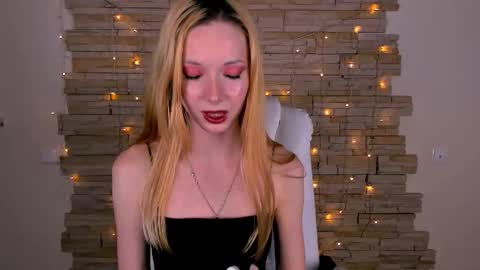 Snapshot of kim_boyd chatting on March 2025 03:13:02 PM kim_boyd online show from March 2025 03:13:02 PM