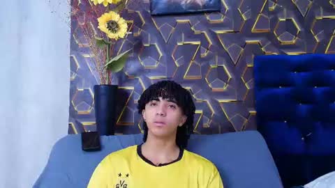 Snapshot of kim_curly_ chatting on July 2026 03:29:02 PM KIM online show from July 2026 03:29:02 PM
