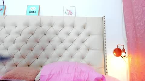 kim_eli online show from December 2024 08:04:02 AM