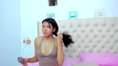 kim_eli online show from January 2025 07:39:02 PM