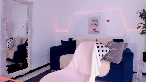 Snapshot of kim_ev chatting on March 2025 08:08:01 AM Kim online show from March 2025 08:08:01 AM