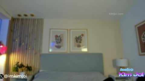 Kim Joi online show from April 2026 12:28:01 PM