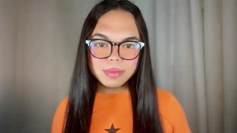 Snapshot of kim_kyile chatting on January 2026 05:55:01 AM KYLIE online show from January 2026 05:55:01 AM