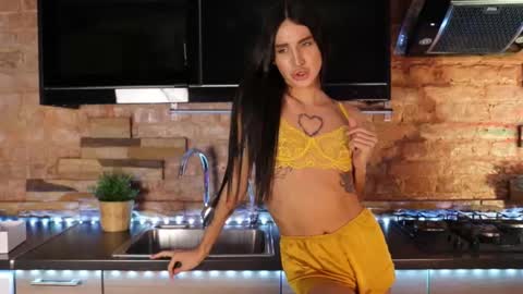 Kim Oberlin online show from February 2025 11:46:01 AM