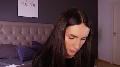 Kim Oberlin online show from December 2025 11:30:02 AM