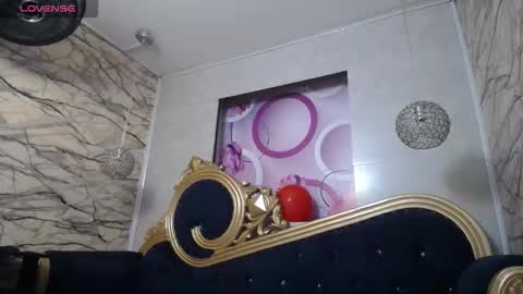 kimberly online show from December 2025 07:31:02 PM