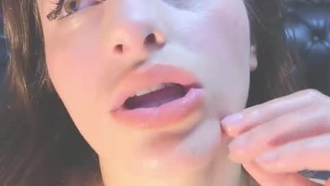  KIMBERLY SWAN  online show from January 2025 06:45:02 PM