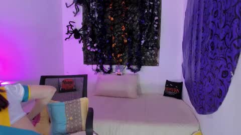 kimberly_thonson online show from October 2025 11:05:02 PM