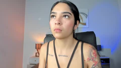 Snapshot of kimberlycoxxx chatting on January 2025 08:03:02 PM kimberly online show from January 2025 08:03:02 PM