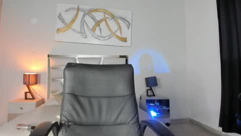 Snapshot of kimberlycoxxx chatting on January 2025 11:53:02 PM kimberly online show from January 2025 11:53:02 PM