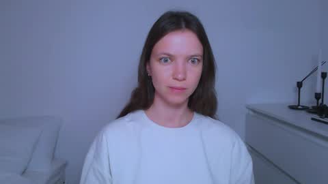 Snapshot of kimberlyhart_ chatting on April 2026 03:32:02 AM Kimberly online show from April 2026 03:32:02 AM
