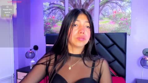 Kimberly Villalobos online show from September 2025 11:32:02 AM