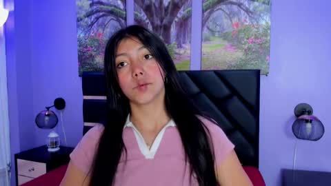 Kimberly Villalobos online show from October 2025 11:40:02 AM