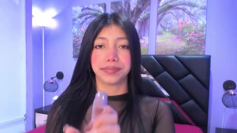 Kimberly Villalobos online show from November 2025 11:34:02 AM