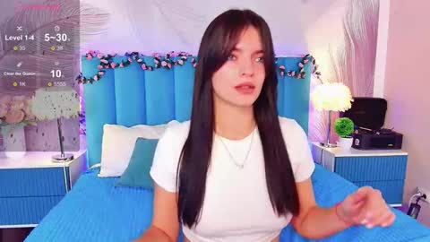 Kim online show from October 2025 07:22:01 AM