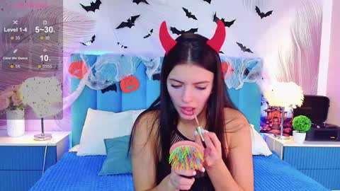 Kim online show from November 2025 08:49:01 AM